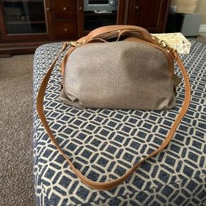 Women’s hand bag
